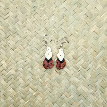 Wood/Bone Twist Earrings Boxed 30mm